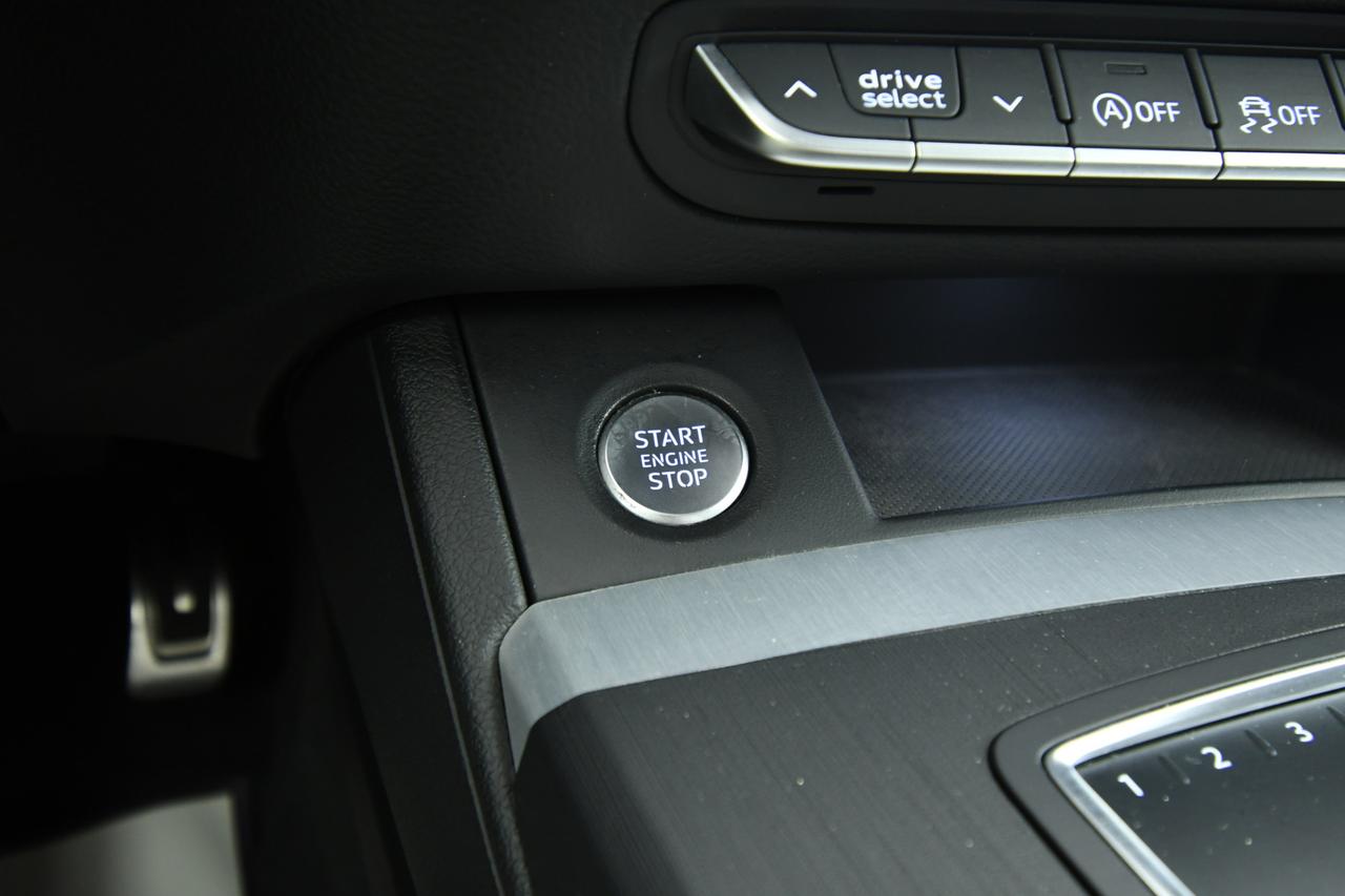 AUDI Q5 40 2.0 tdi Sport quattro 190cv ACC+MATRIX+GANCIO