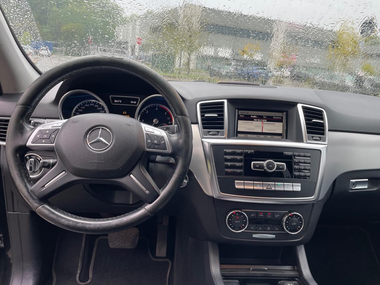 Mercedes-benz ML 250 BlueTEC 4Matic Sport*Automatik*Pelle*