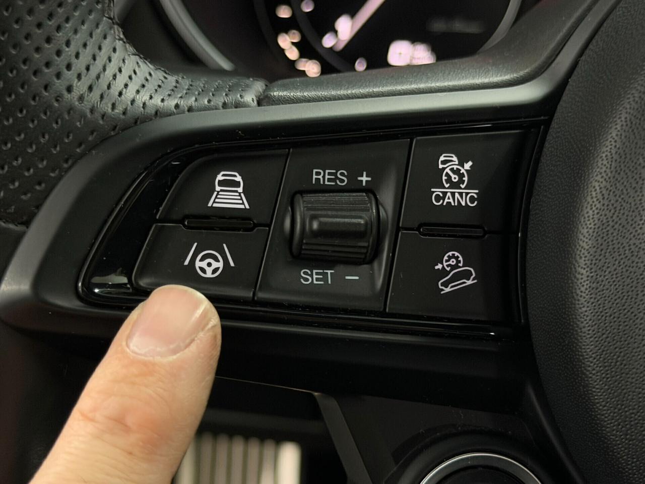 2.2 TD 210 VELOCE Q4 GOMME NUOVE RUOTINO