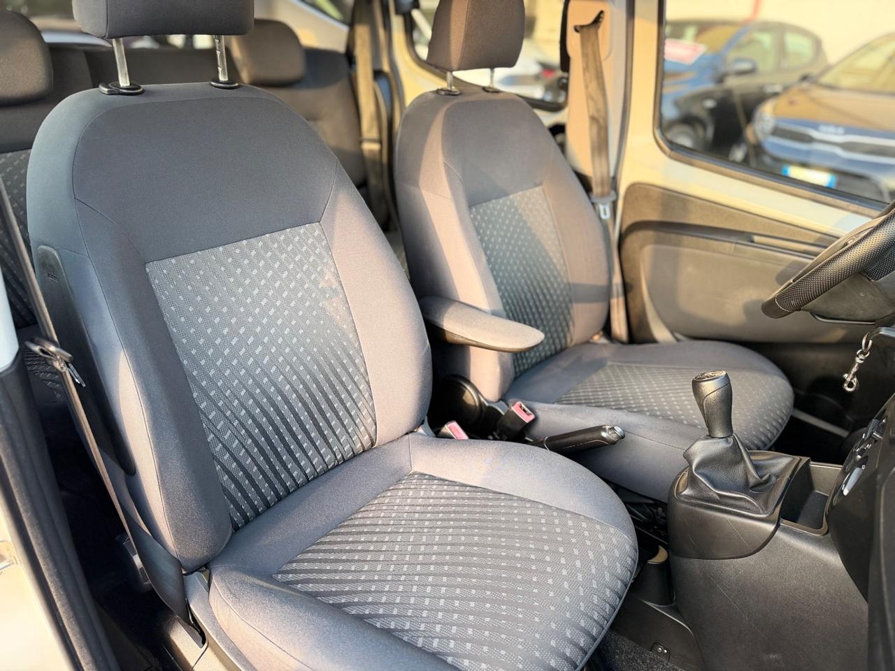 Peugeot Bipper Tepee 1.3 HDi 80 Active N1 CON POSTI