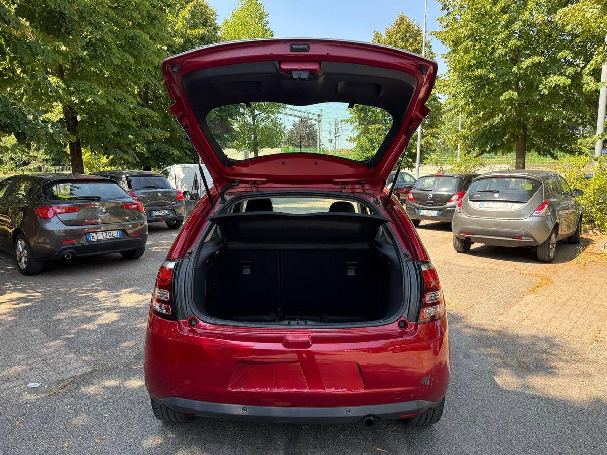Citroen C3 1.2 vti Vanity Fair 10 82cv