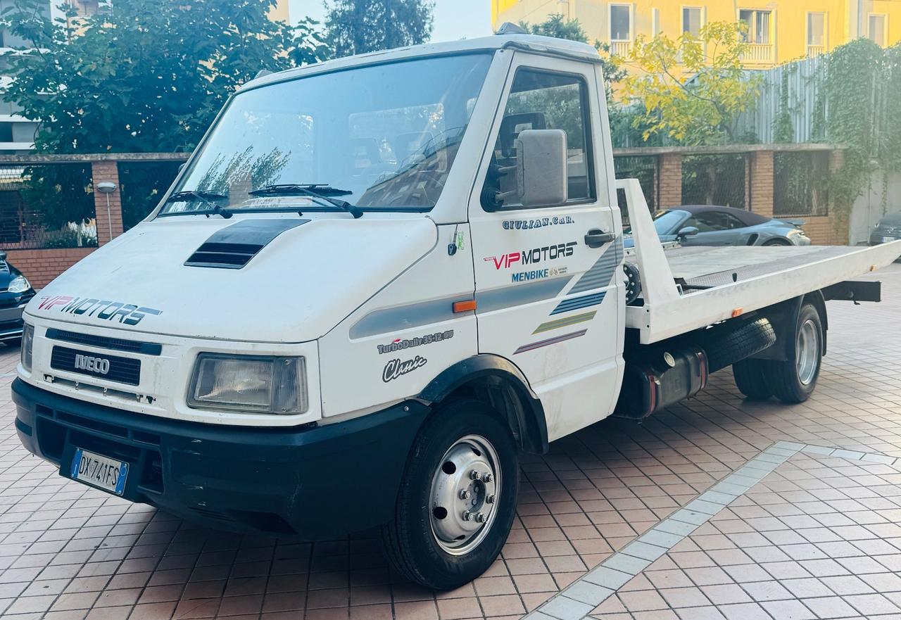 Iveco Daily 35.12 2.5 TDI CARROATREZZI SOCCORSO STRADALE SCARRABILE