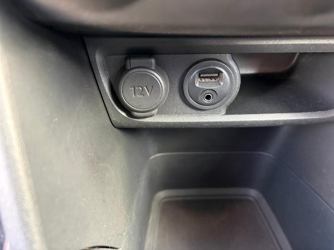 Peugeot 2008 1.4 HDi 68CV Access