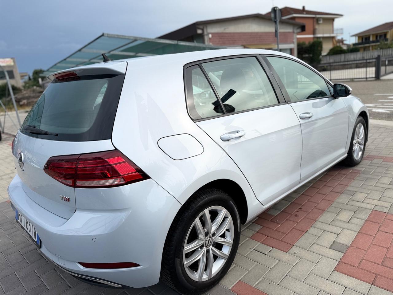 Volkswagen Golf 1.6 TDI 115 CV 5p. Sport NEOPATENTATI