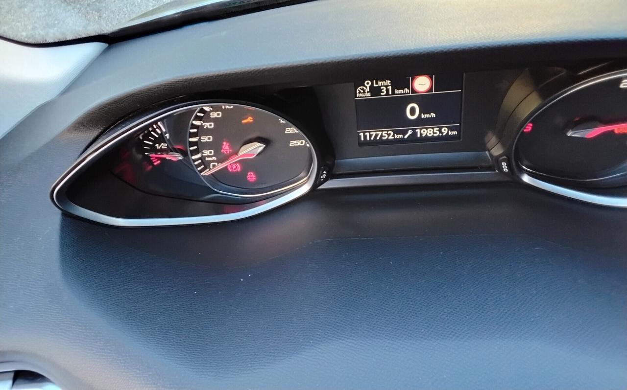Peugeot 308 BlueHDi 100 S&S SW Active