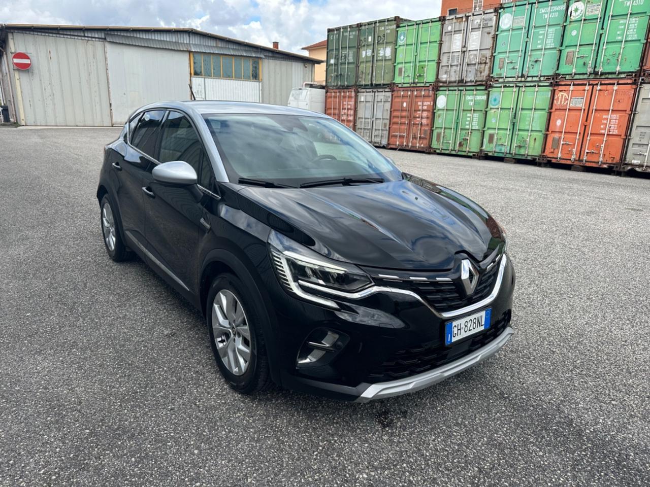 Renault Captur Full Hybrid E-Tech 145 CV intense