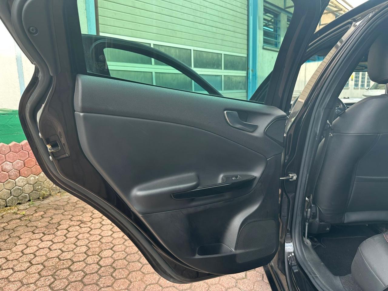 ALFA ROMEO GIULIETTA QUADRIFOGLIO VERDE 1750TBI 2012