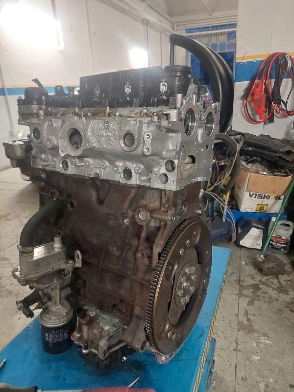 Peugeot 5008 BlueHDi 180 S&S EAT6 GT Full full 7posti Motore Nuovo