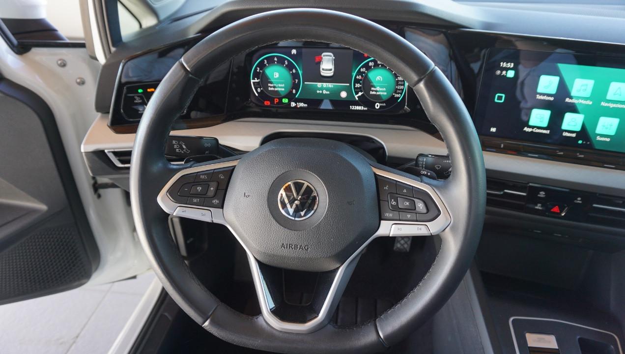 Volkswagen Golf 1.0 etsi evo Life 110cv dsg