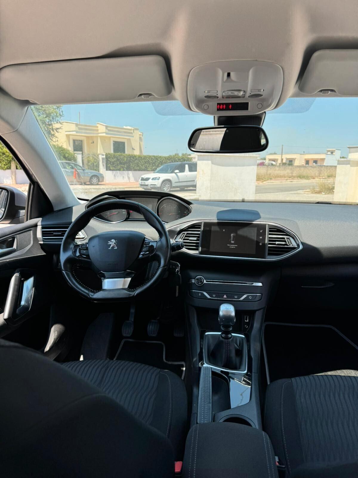 Peugeot 308 BlueHDi 150 S&S SW Business