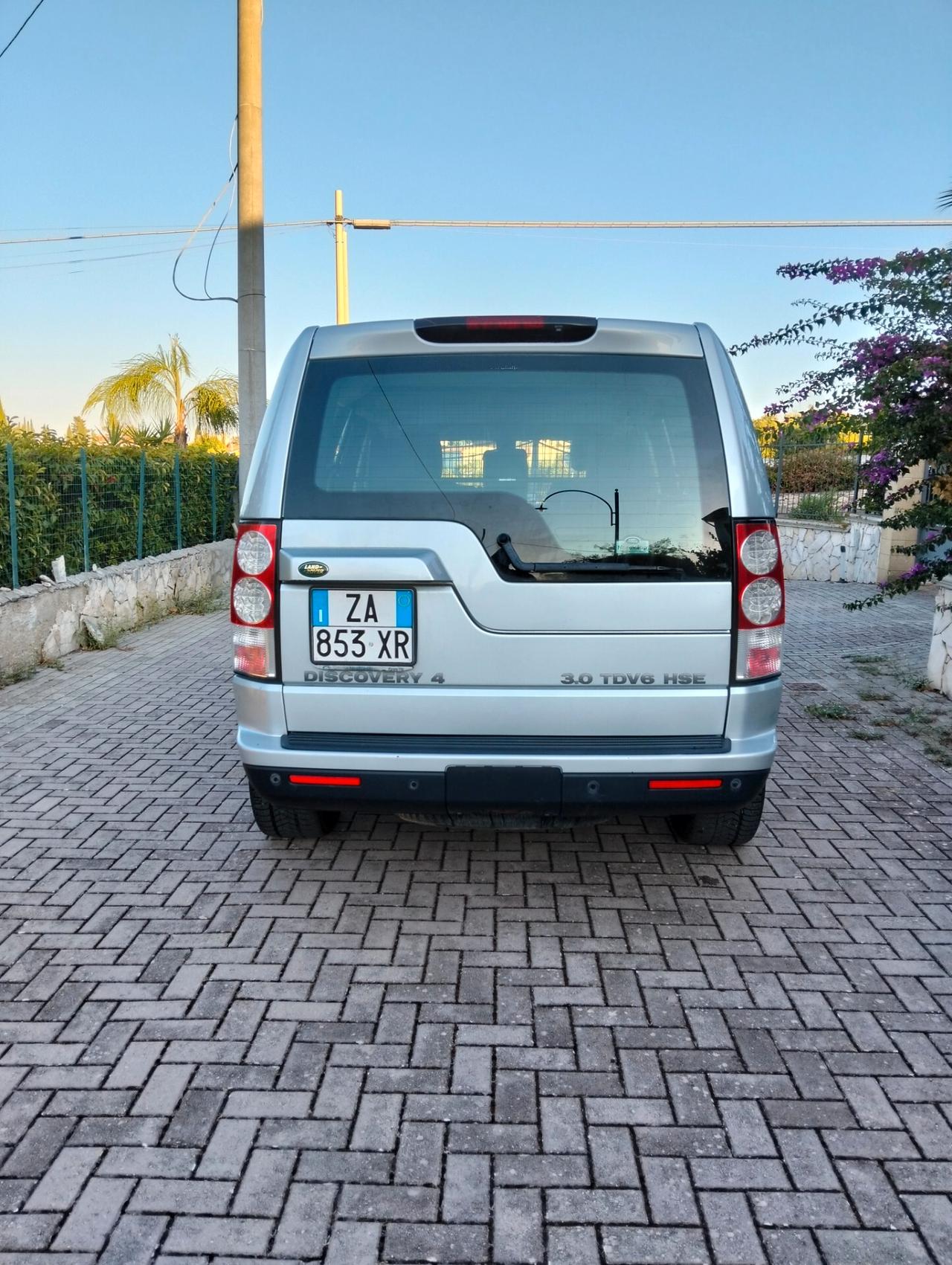 Land Rover Discovery 4 3.0 SDV6 245CV HSE