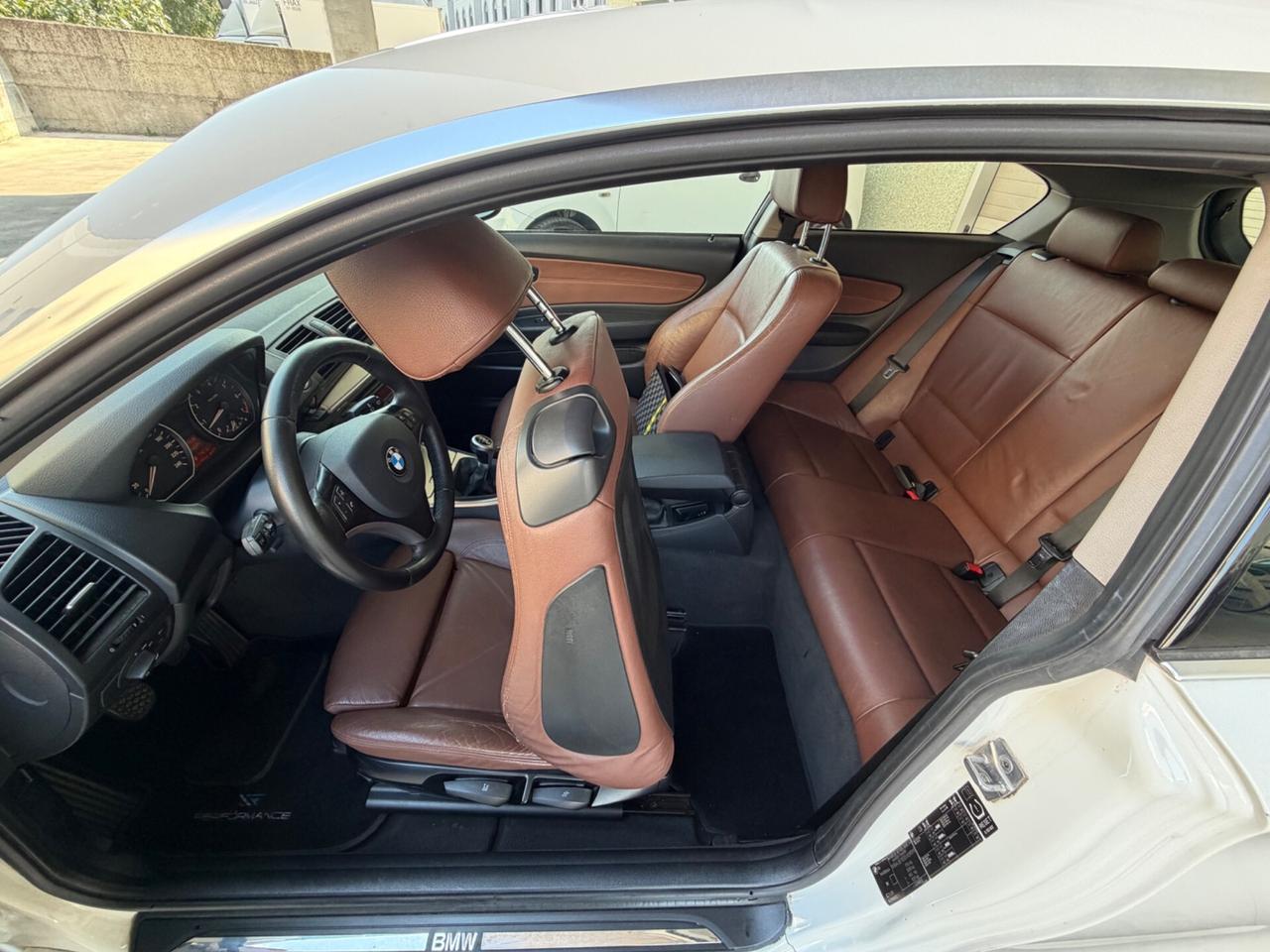 Bmw 116 116i cat 5 porte Eletta