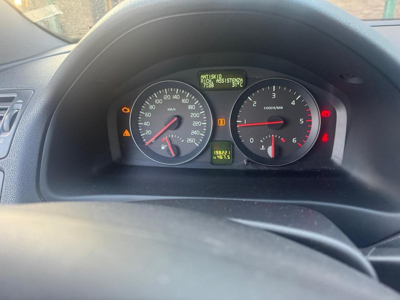 Volvo V50 D2 R-design(problema iniettore)
