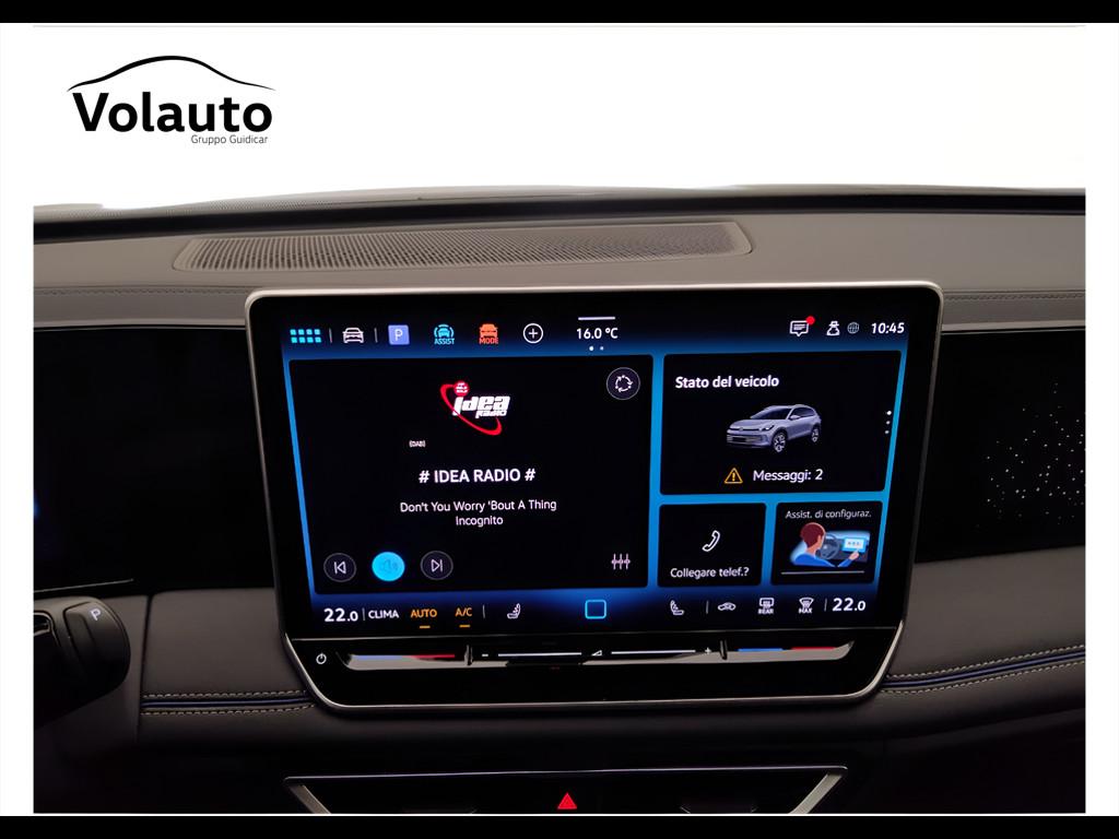 VOLKSWAGEN Tiguan III 2024 - Tiguan 2.0 tdi R-Line 150cv dsg