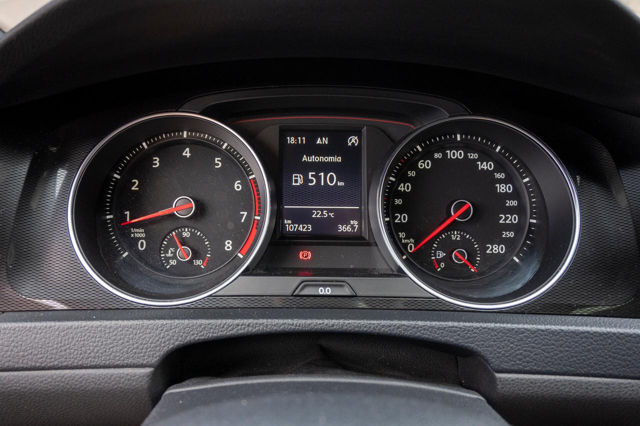 VW Golf GTI VII 2.0 TSI 220CV 5p GANCIO