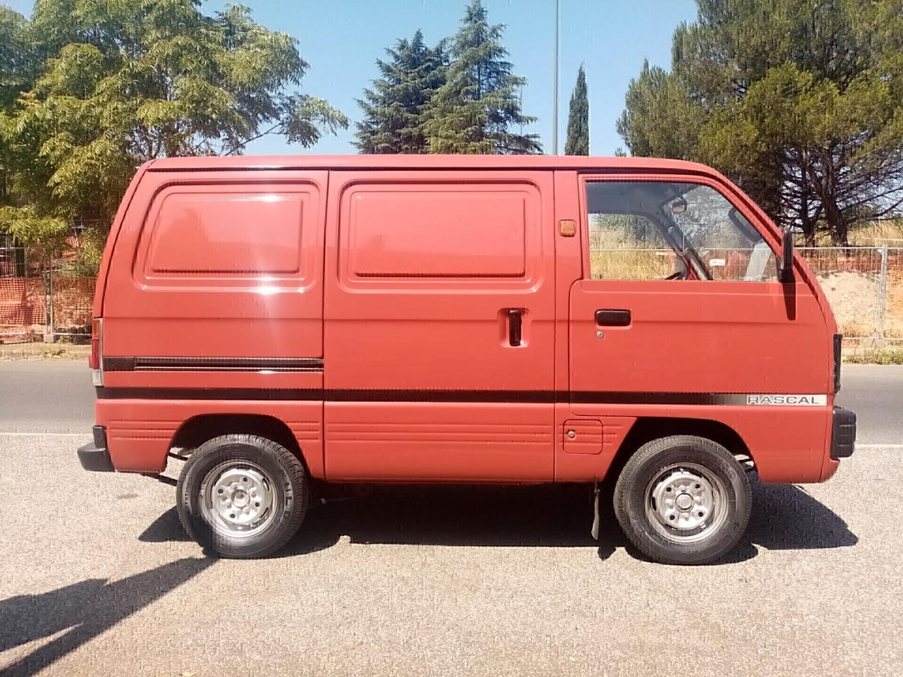 BEDFORD RASCAL 970 FURGONE