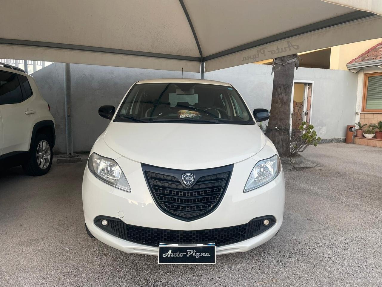 Lancia Ypsilon 1.2 69 CV 5 porte GPL Ecochic Gold