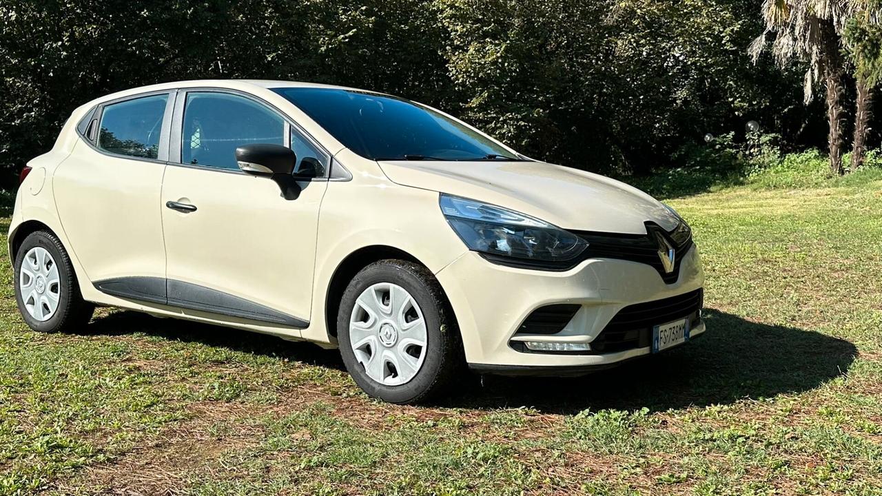 Renault Clio VAN dCi 8V 75CV Start&Stop 5P 2018 LEGGI TESTO