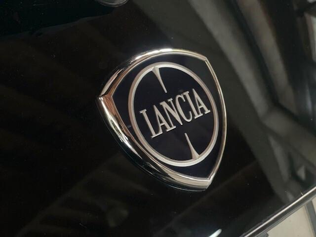 Lancia Ypsilon 1.0 FireFly 5 porte S&S Hybrid Ecochic Gold