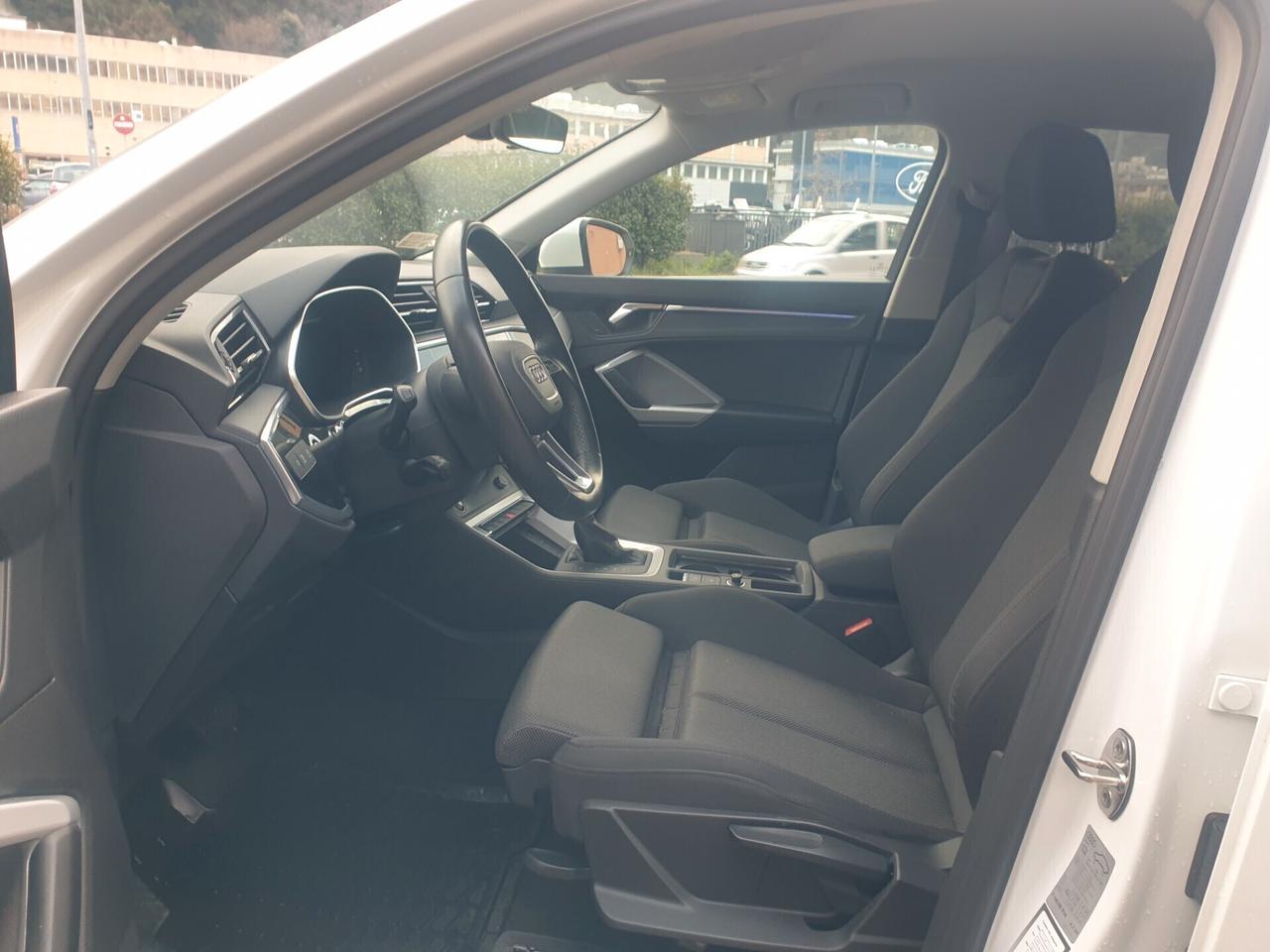 Audi Q3 SPB 35 TFSI S tronic line