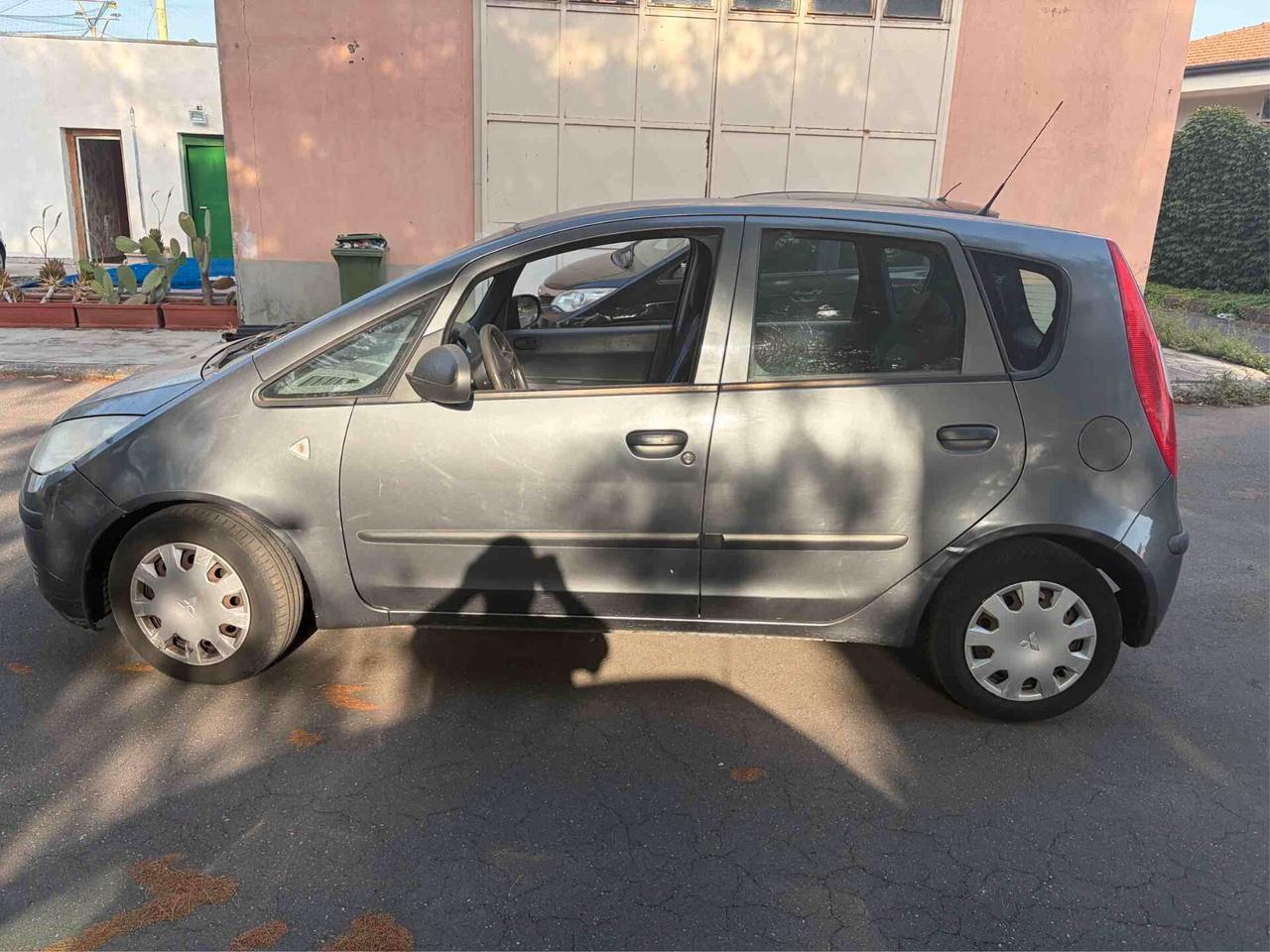Mitsubishi Colt 1.1 12V 5p. Sportychrome