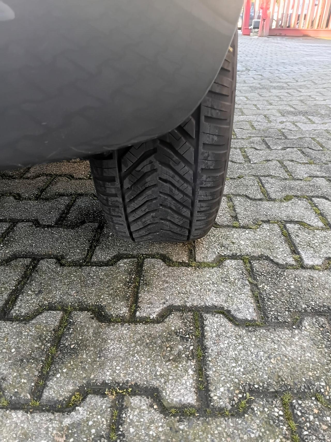 Lancia Ypsilon 1.2 Argento