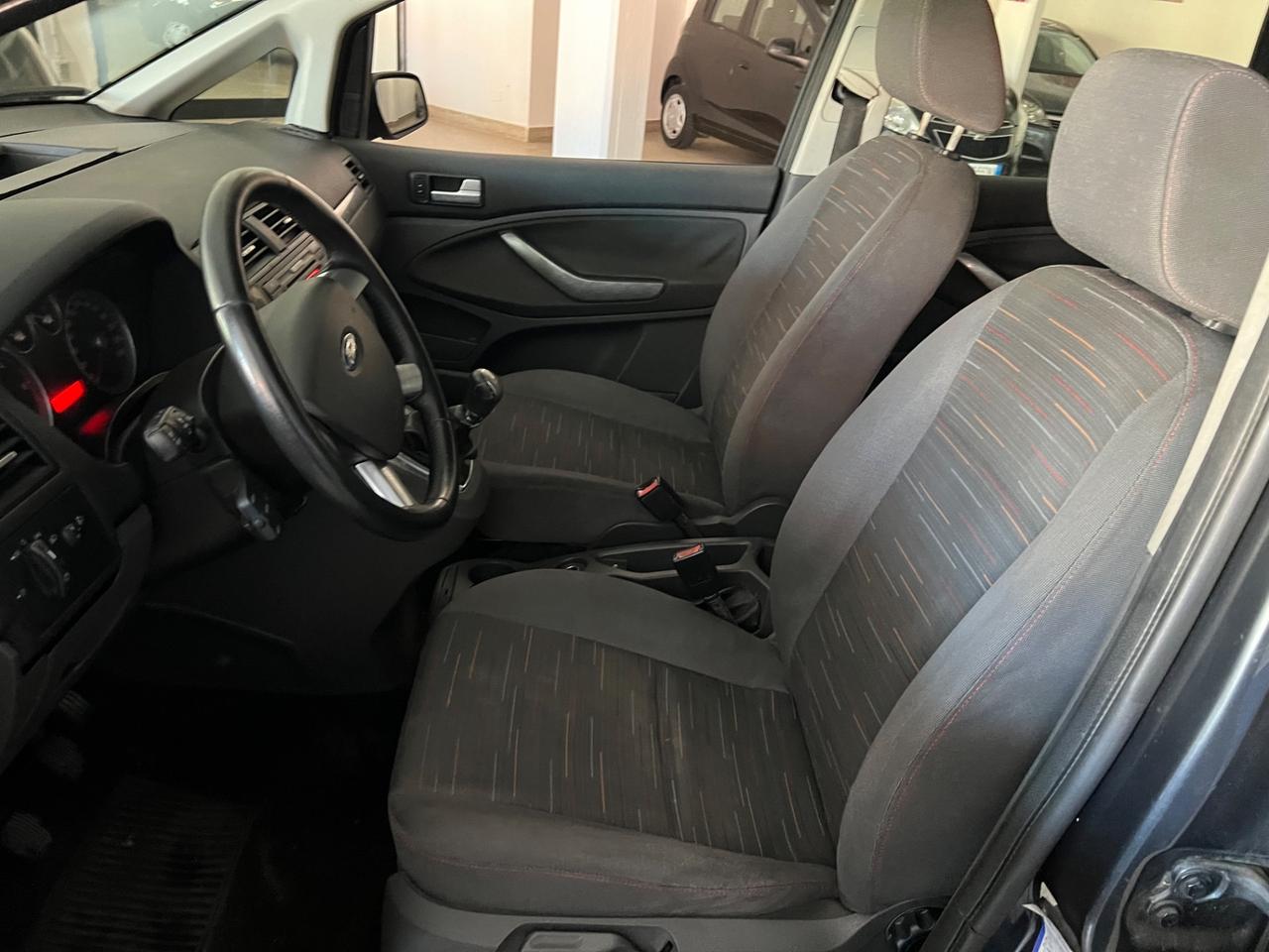 Ford C-Max 1.6 TDCi 90CV Titanium