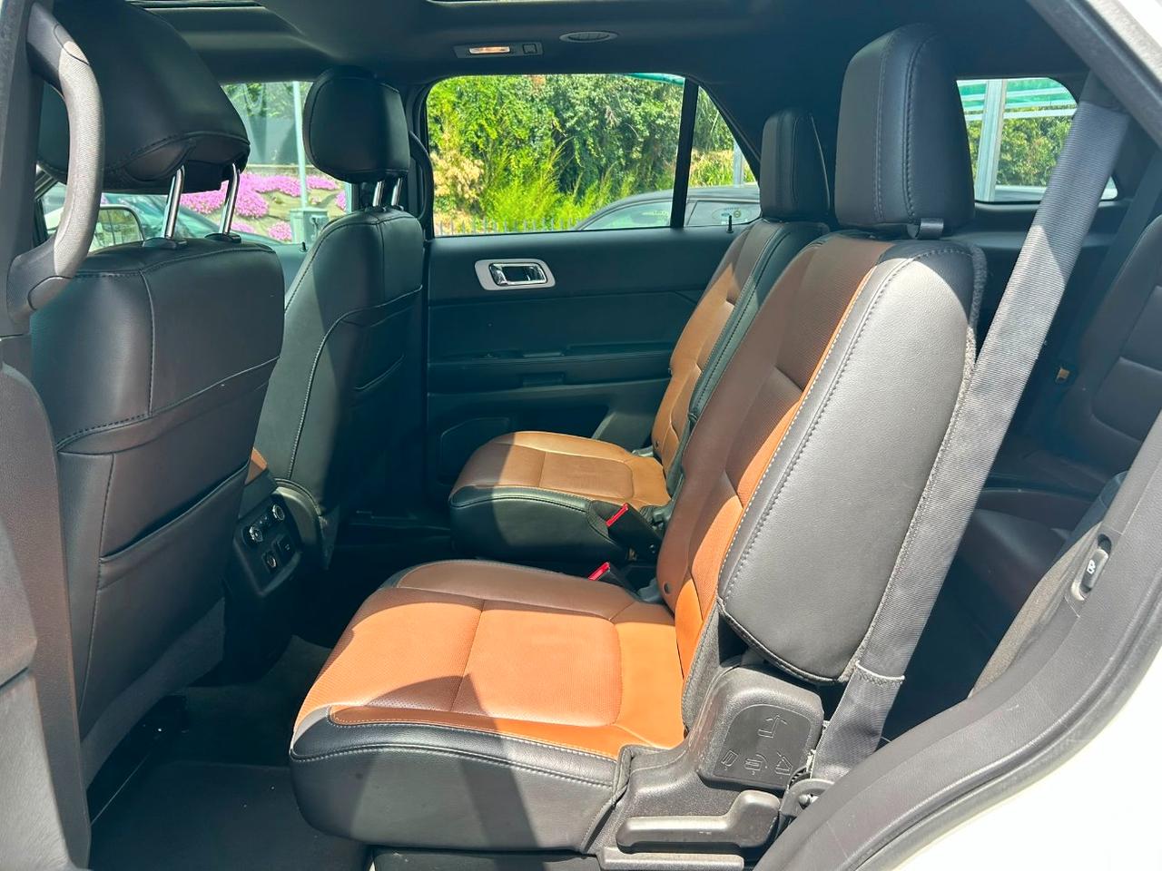 Ford Explorer 3.5 V6 XLT 6 posti