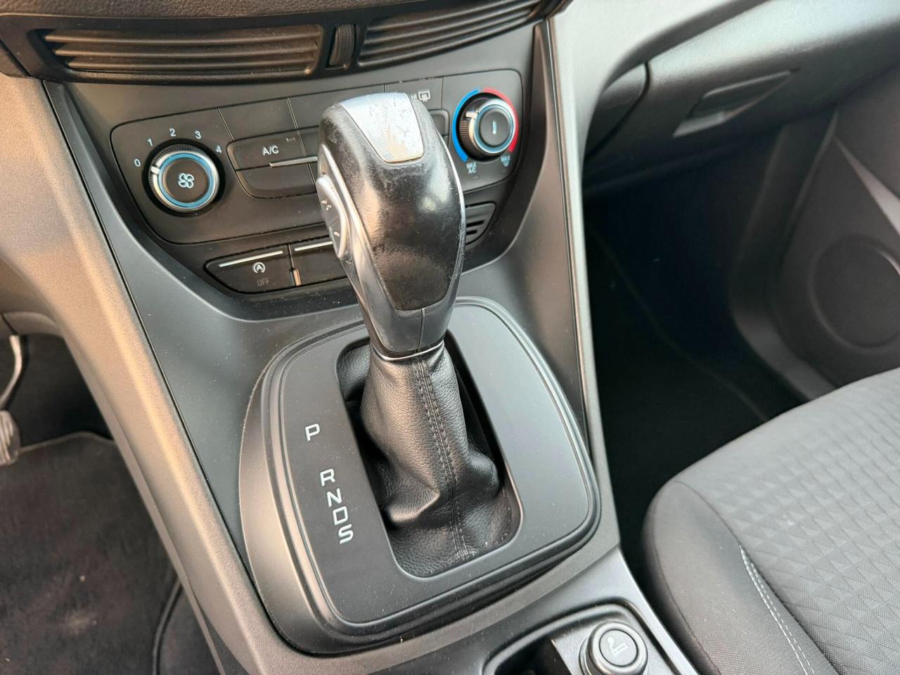 Ford C-Max 1.5 TDCi 120CV -AUTOMATICO-