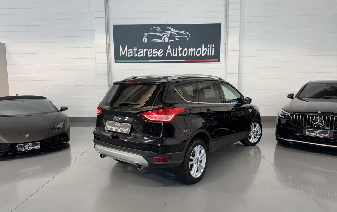 Ford Kuga Titanium tdci 4wd powershift 2.0cc 150cv Auto Navi Bluetooth Retrocamera