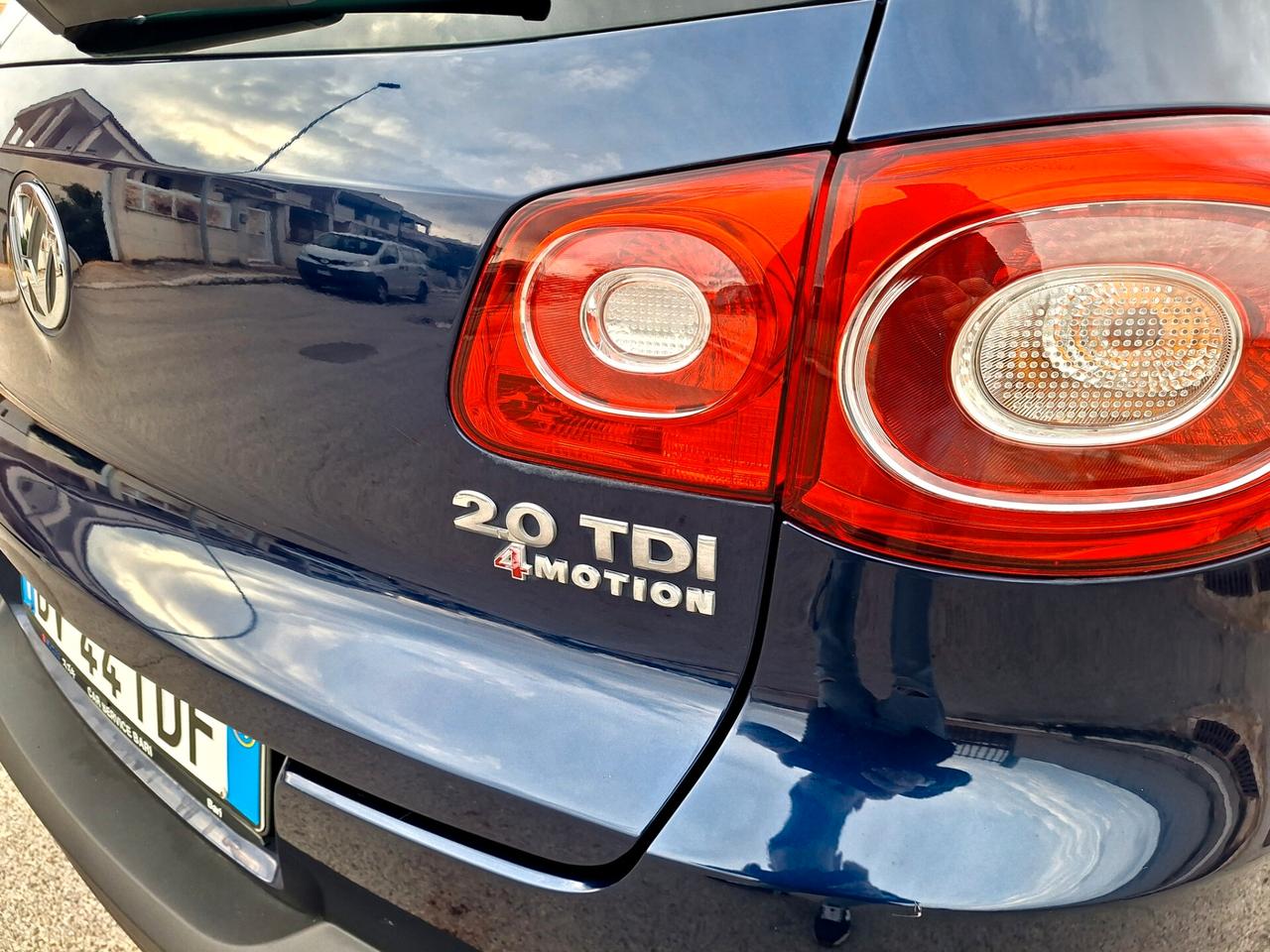 Volkswagen Tiguan 2.0 16V TDI DPF tiptronic Sport & Style 4 Motion