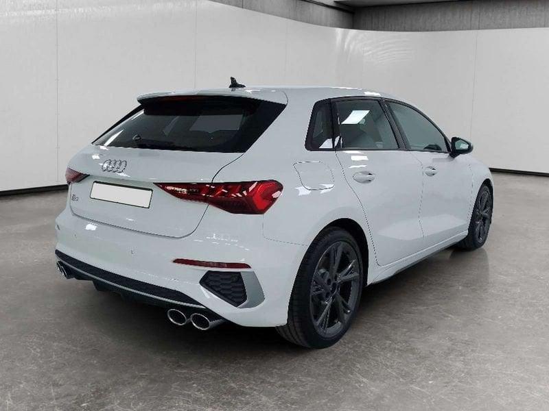 Audi A3 S3 Sportback 2.0 tfsi quattro s-tronic