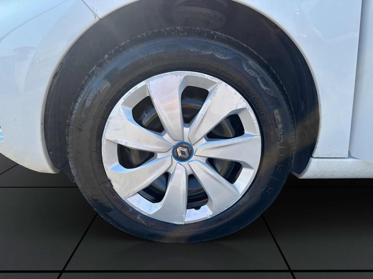 Renault ZOE R110-NAVI-SENSORI-CRUISE-FRENATA ASSISTITA-NAVI-