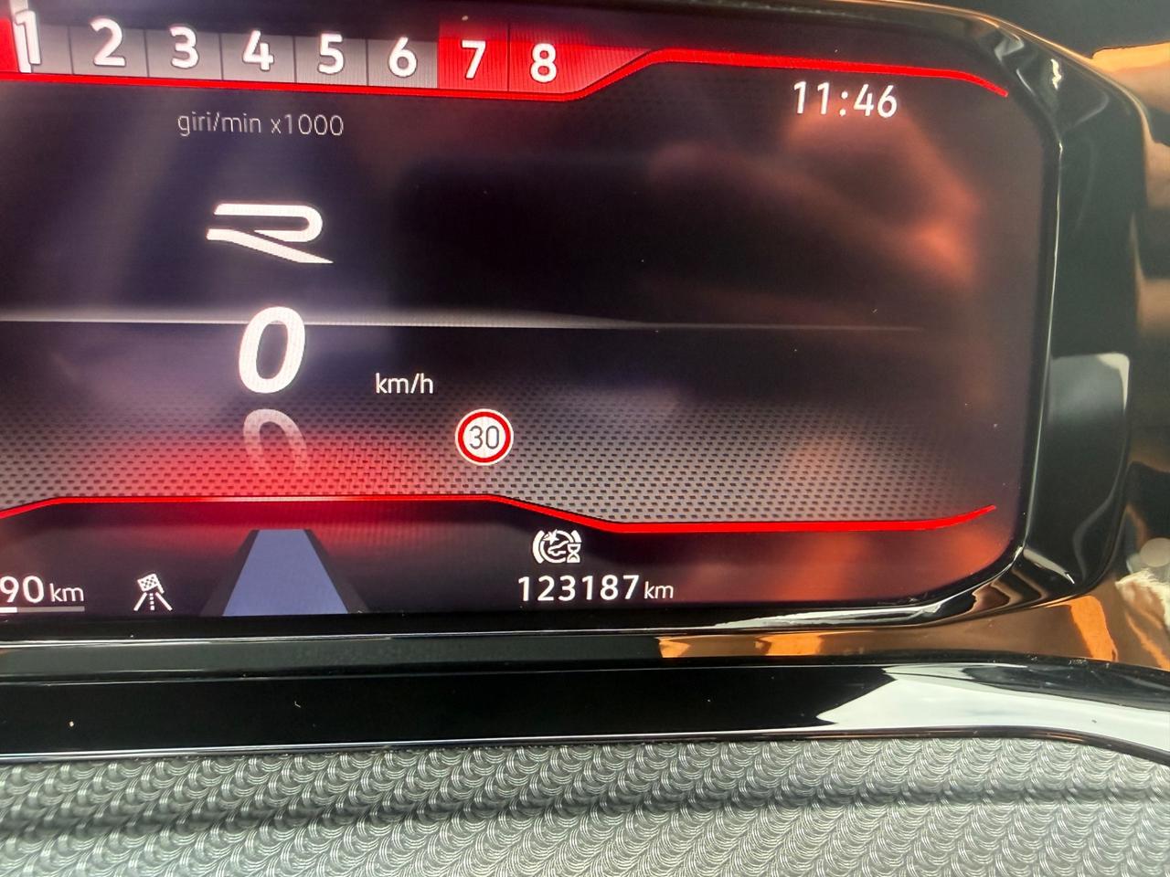 Volkswagen Golf 2.0 TSI DSG 4Motion R