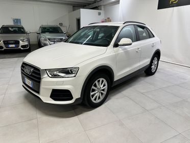 Audi Q3 2.0 TDI 120 CV Business
