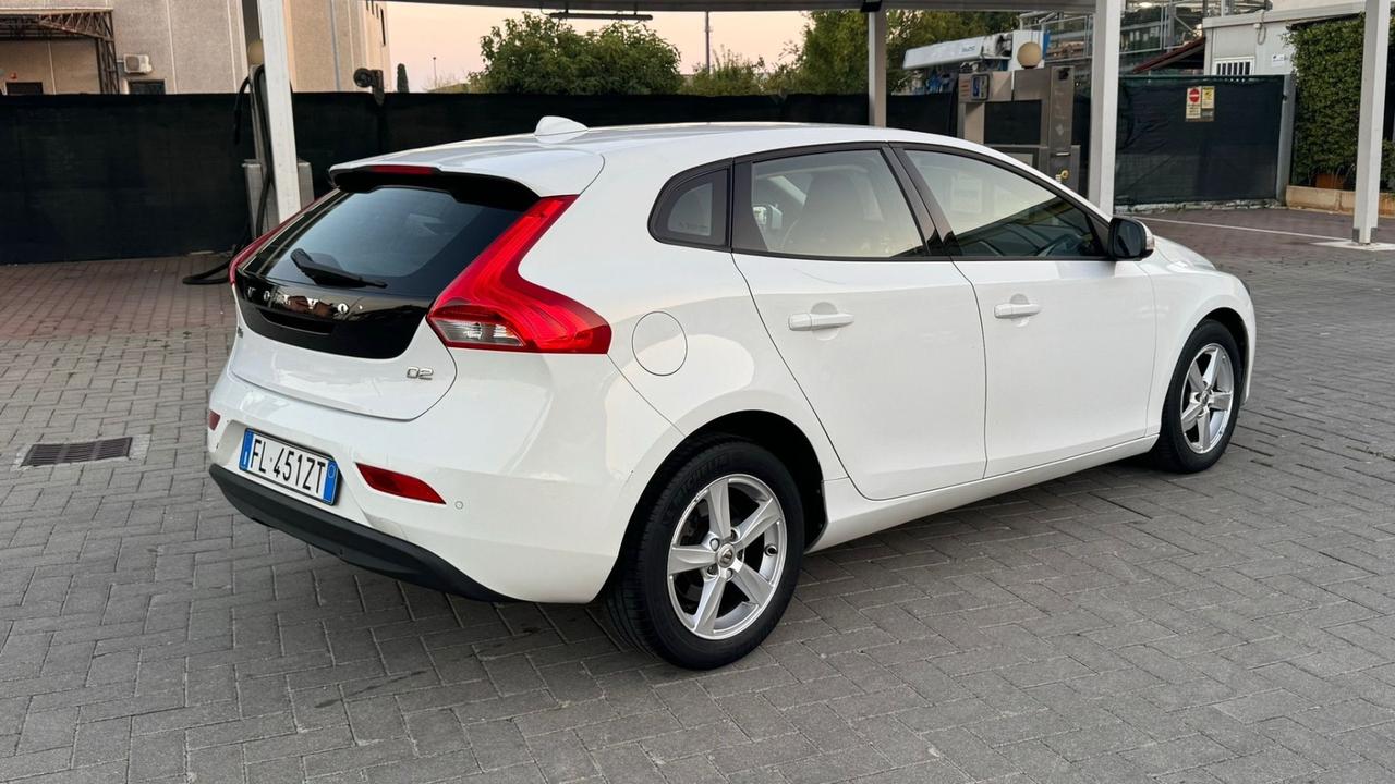 Volvo V40 D2 Kinetic