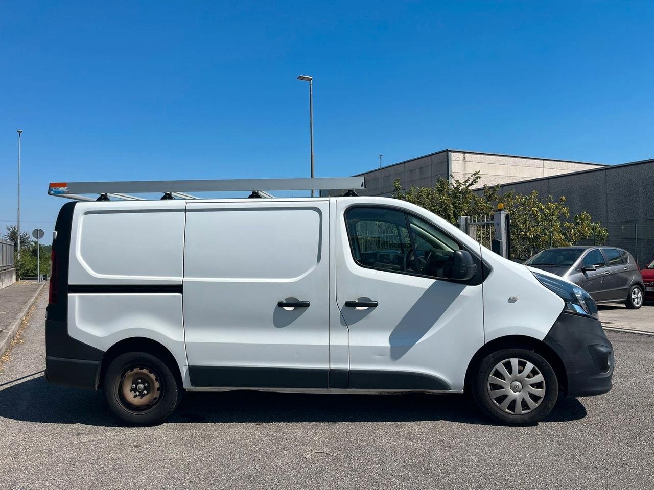 Opel Vivaro 1.6 turbo diesel