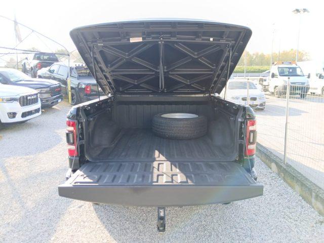 DODGE RAM 1500 5.7 GPL V8 Limited Night N1