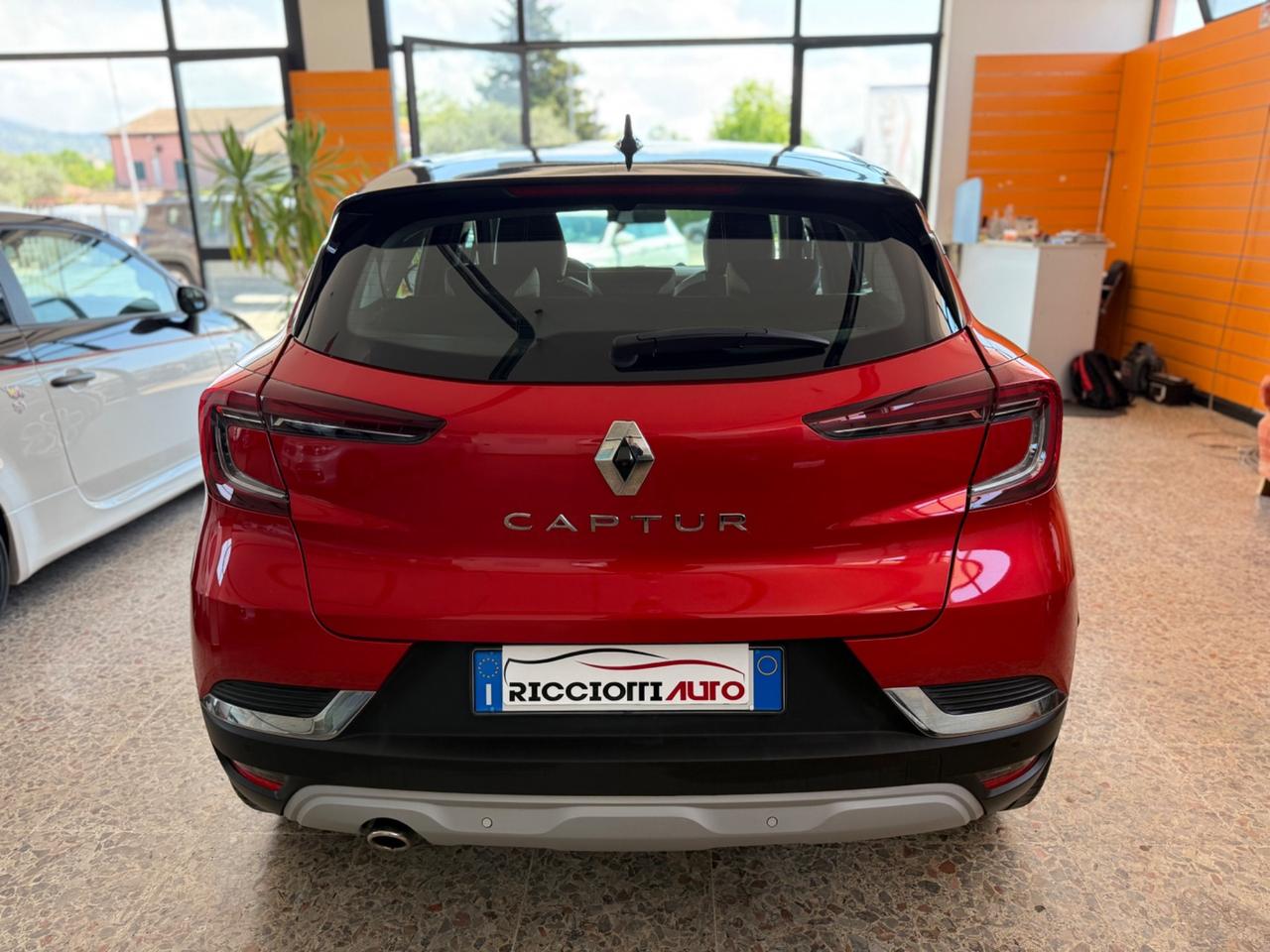 Renault Captur TCe 100 CV GPL Intens