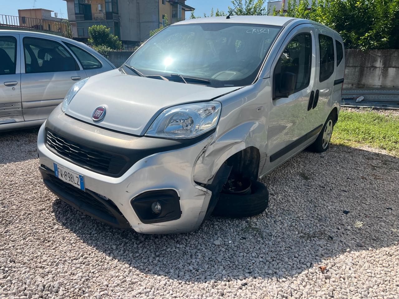 Fiat Qubo 1.3 MJT 80 CV 42000 km certificati incidentato