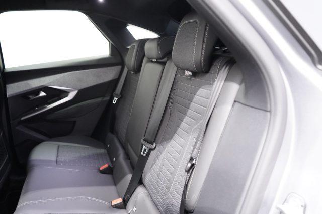 PEUGEOT 3008 1.2 Hybrid 136cv e-DCS6 GT