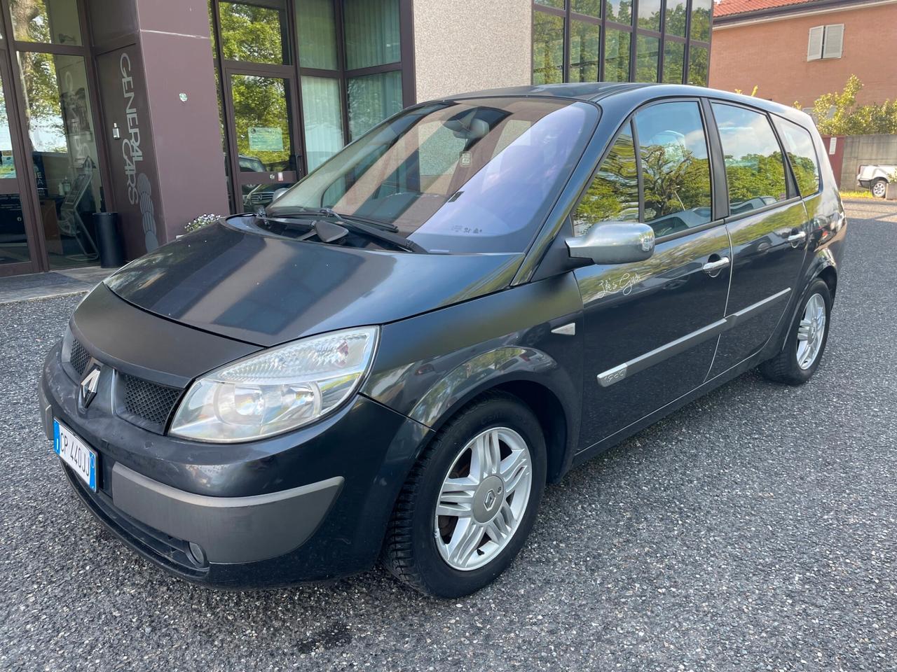 Renault Scenic Scénic 1.9 dCi Luxe Dynamique