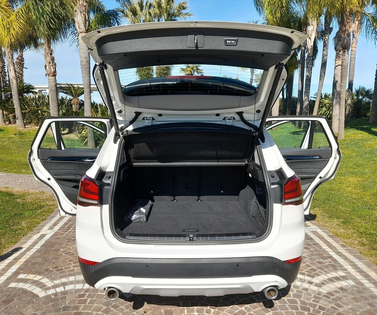 Bmw X1 Xline sDrive18d *SUPER FULL OPT.* daVETRINA
