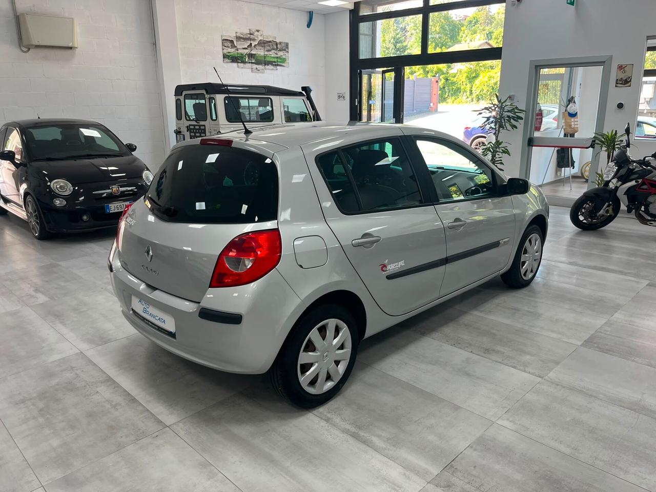 Renault Clio 5p 1.2 16v Rip Curl