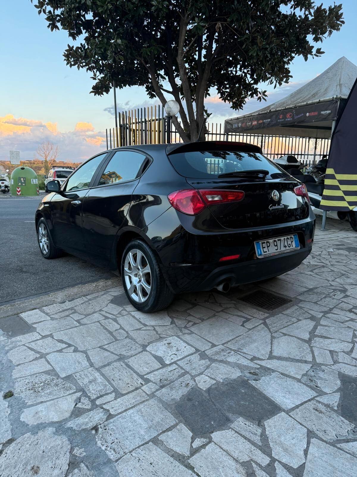 Alfa Romeo Giulietta 1.6 JTDm-2 105 CV Exclusive garanzia permute finanziamenti