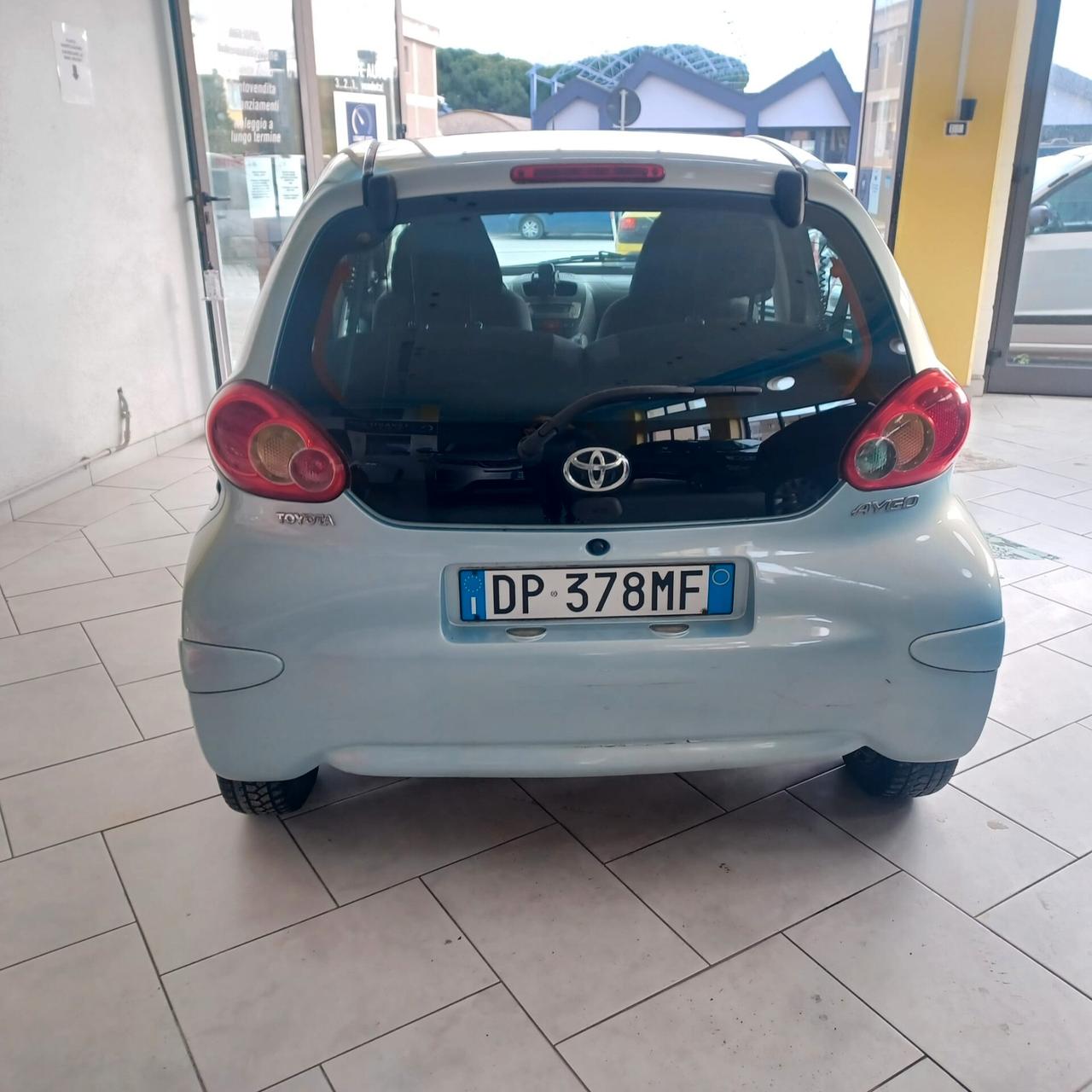 100248KM AYGO 1.0 NEOPATENTATI ECONOMICA