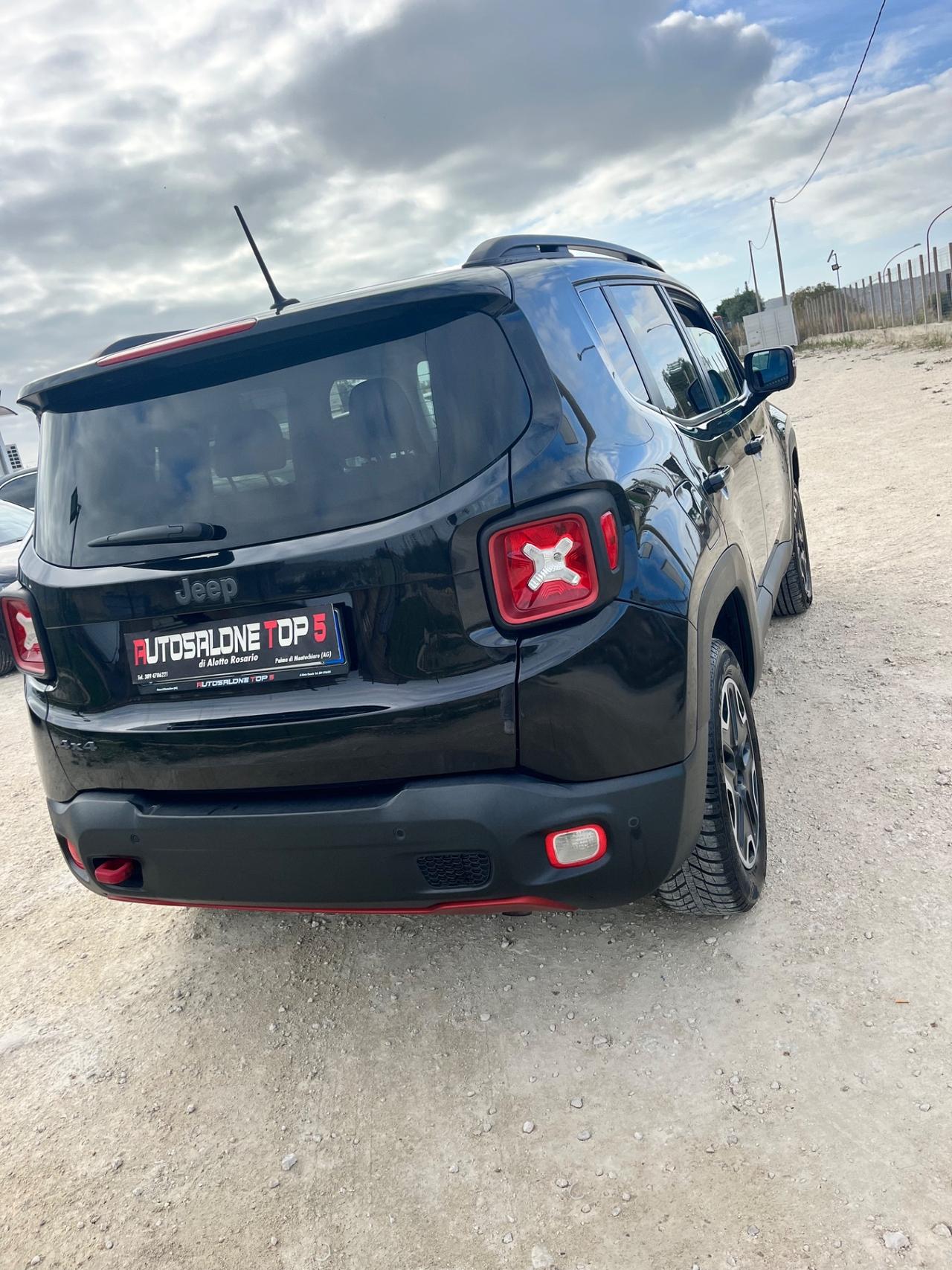 Jeep Renegade 2.0 Mjt 170CV 4WD Active Drive Low Trailhawk