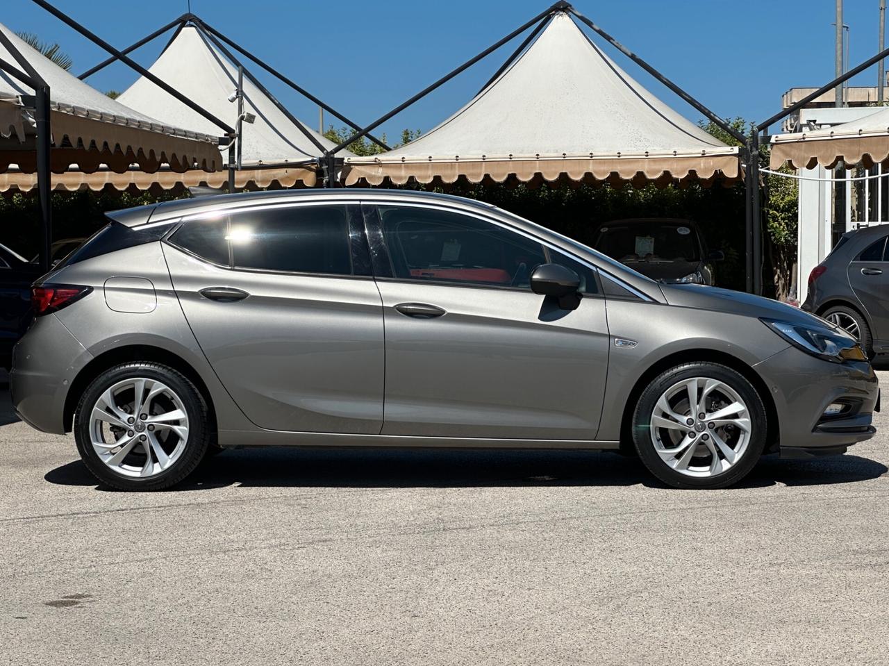 OPEL Astra 1.6 CDTi 110CV Start&Stop 5 porte Innovation