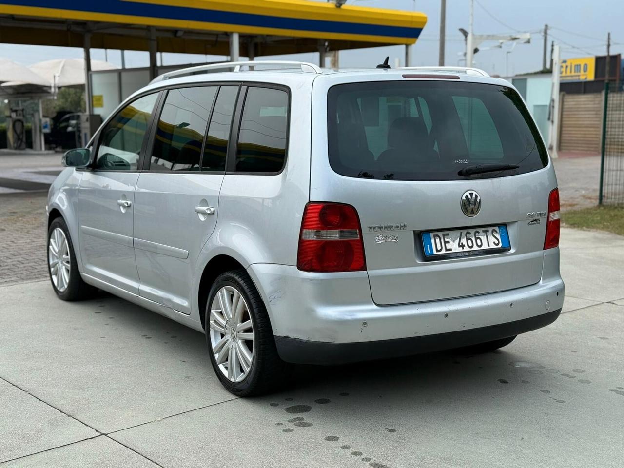 Volkswagen Touran 2.0 16V TDI Highline