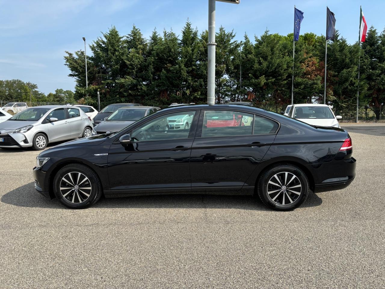 Volkswagen Passat 2.0 TDI Highline BlueMotion Technology - 2017